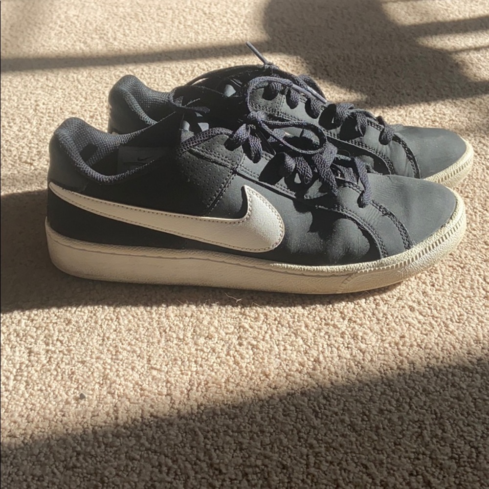 Black Nike blazer